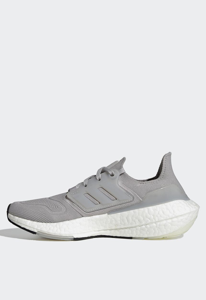 adidas Performance - Ultraboost 22