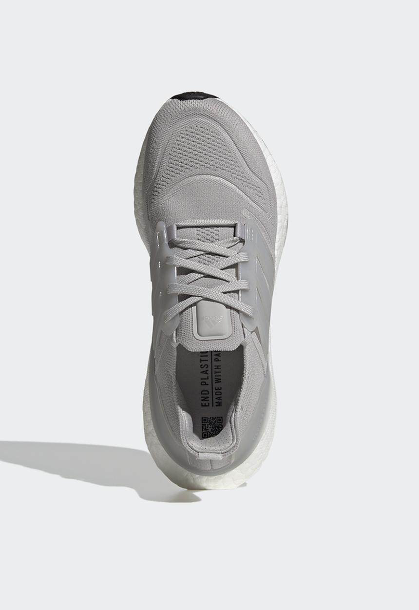 adidas Performance - Ultraboost 22
