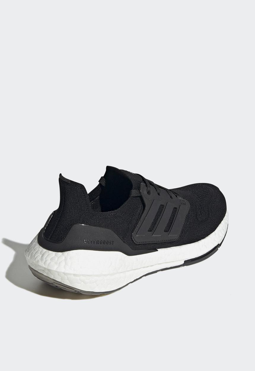adidas Performance - Ultraboost 22