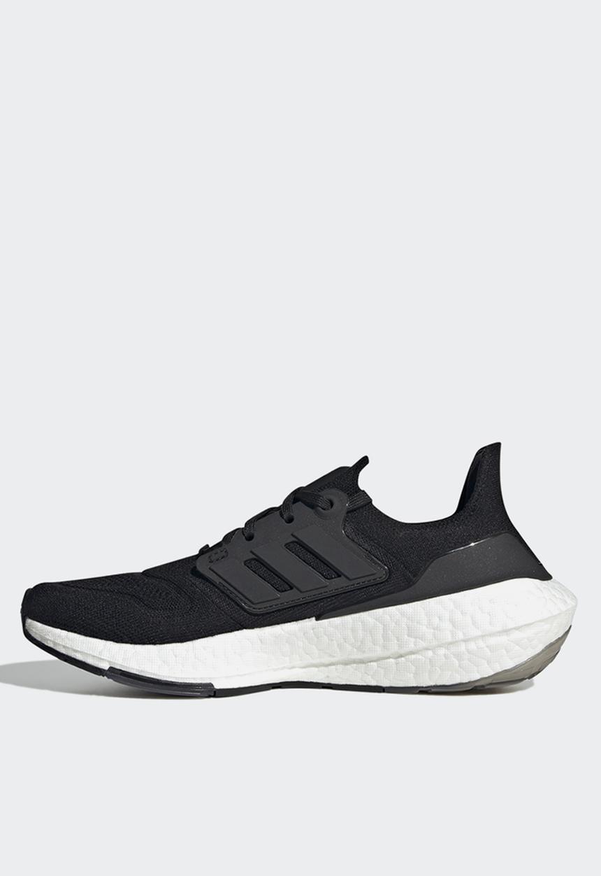 adidas Performance - Ultraboost 22