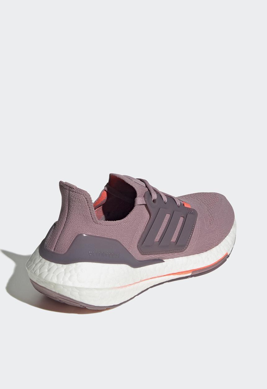 adidas Originals - Ultraboost 22