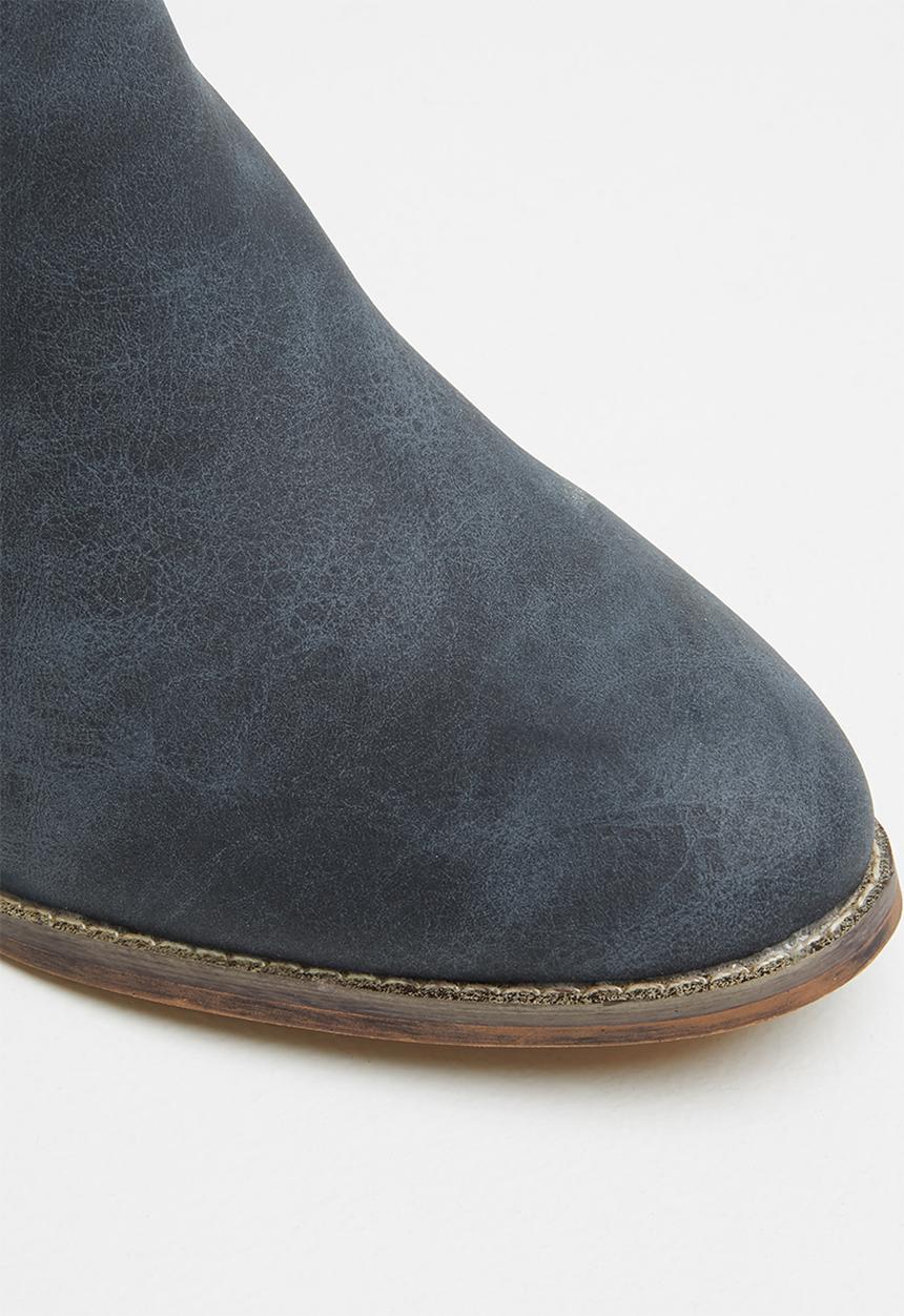 Seduction - Side cut out ankle boot - navy