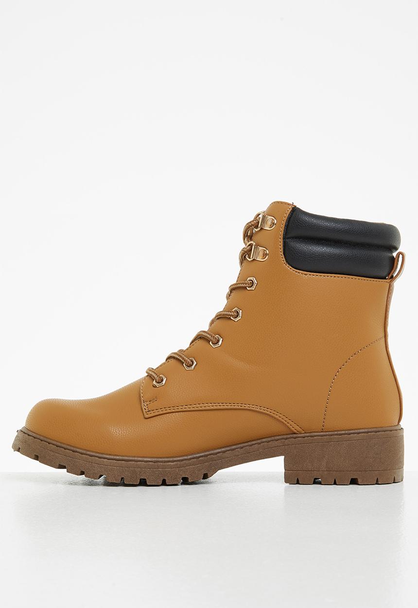 Seduction - Chunky lace-up hiking boot - honey