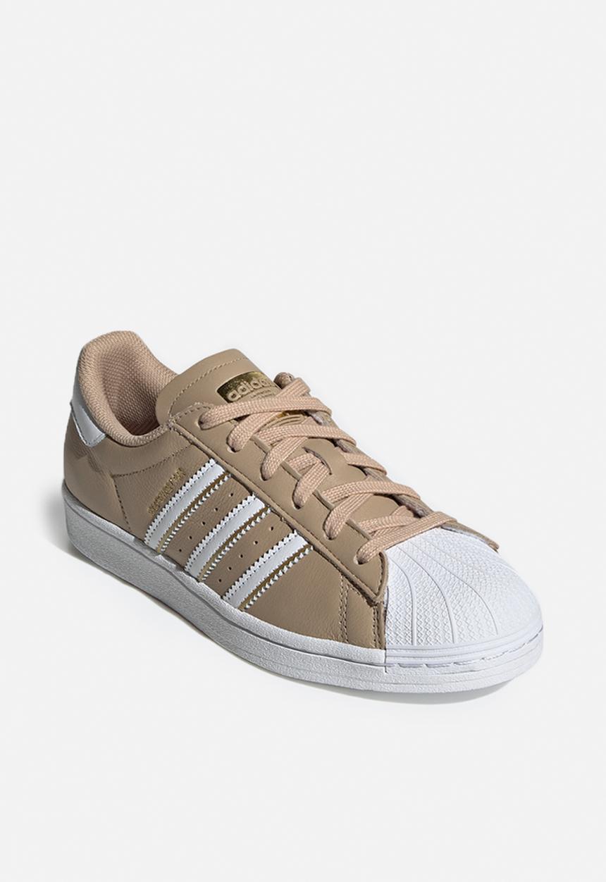 adidas Originals - Superstar - ftwr white/st pale nude/gold met.