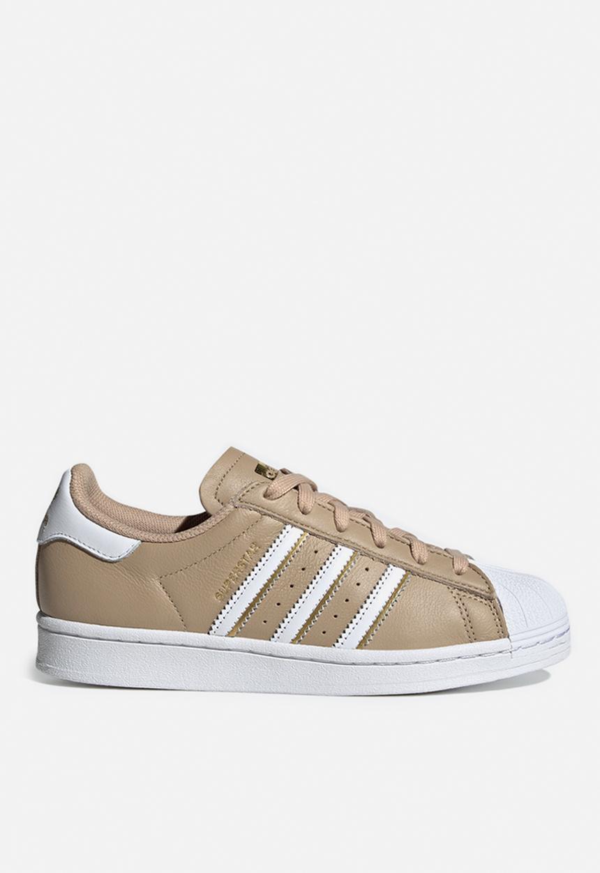 adidas Originals - Superstar - ftwr white/st pale nude/gold met.