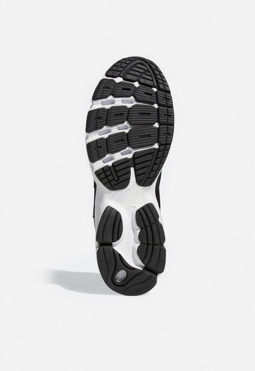 adidas Originals - Adidas astir - core black/core black/ftwr white