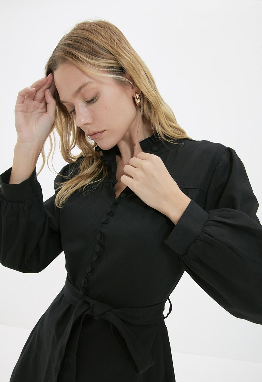 Trendyol - Double breasted collar dress  - black