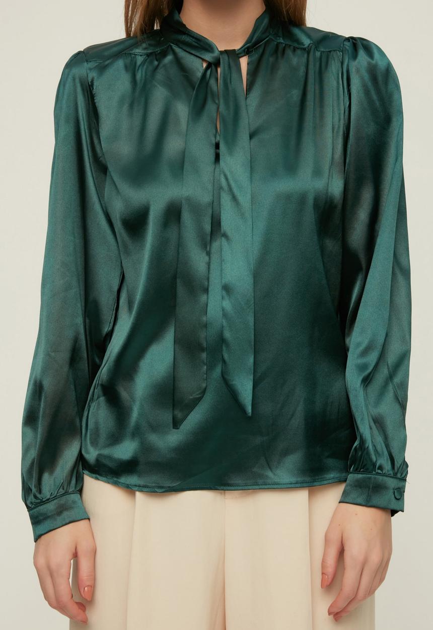 Trendyol - Foulard collar blouse - green