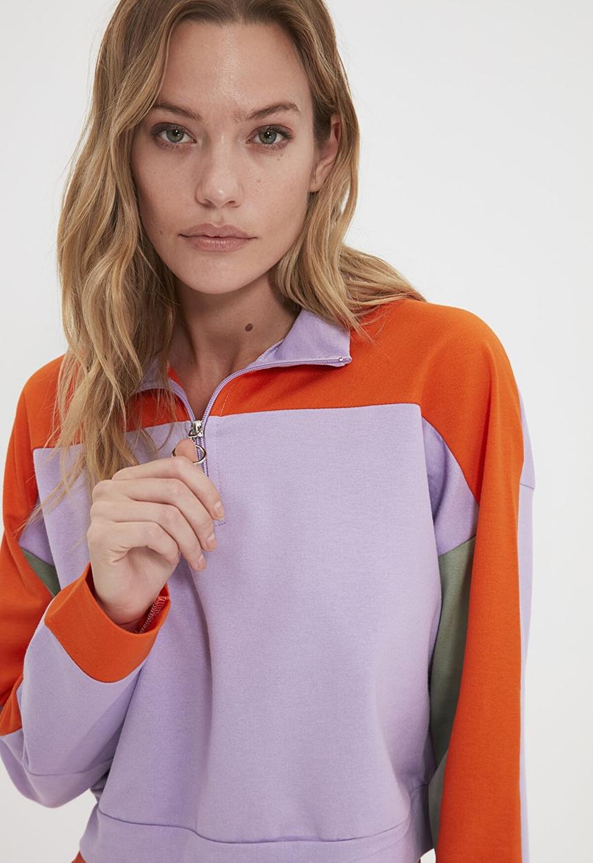 Trendyol - Color block crop slim knitted sweatshirt - lilac