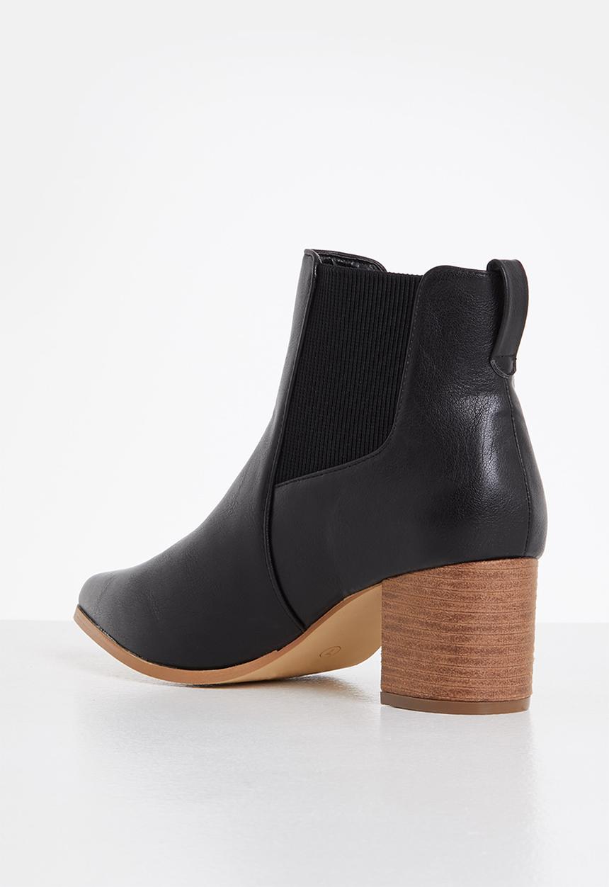 edit - Jalila ankle boot - black