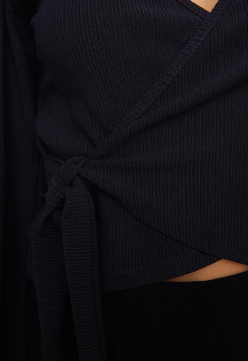 Trendyol - Double breasted crepe knitted blouse  - navy