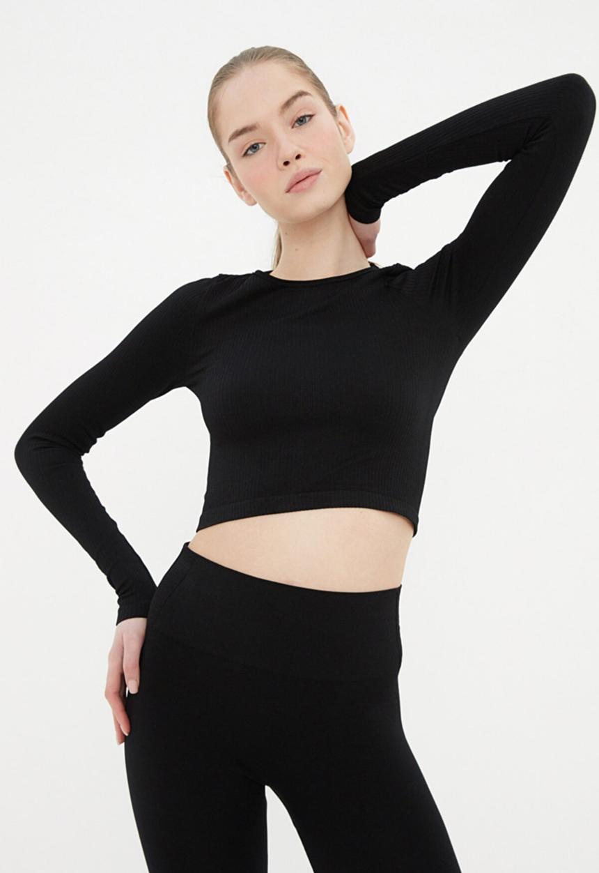Trendyol - Seamless crop sport blouse  - black