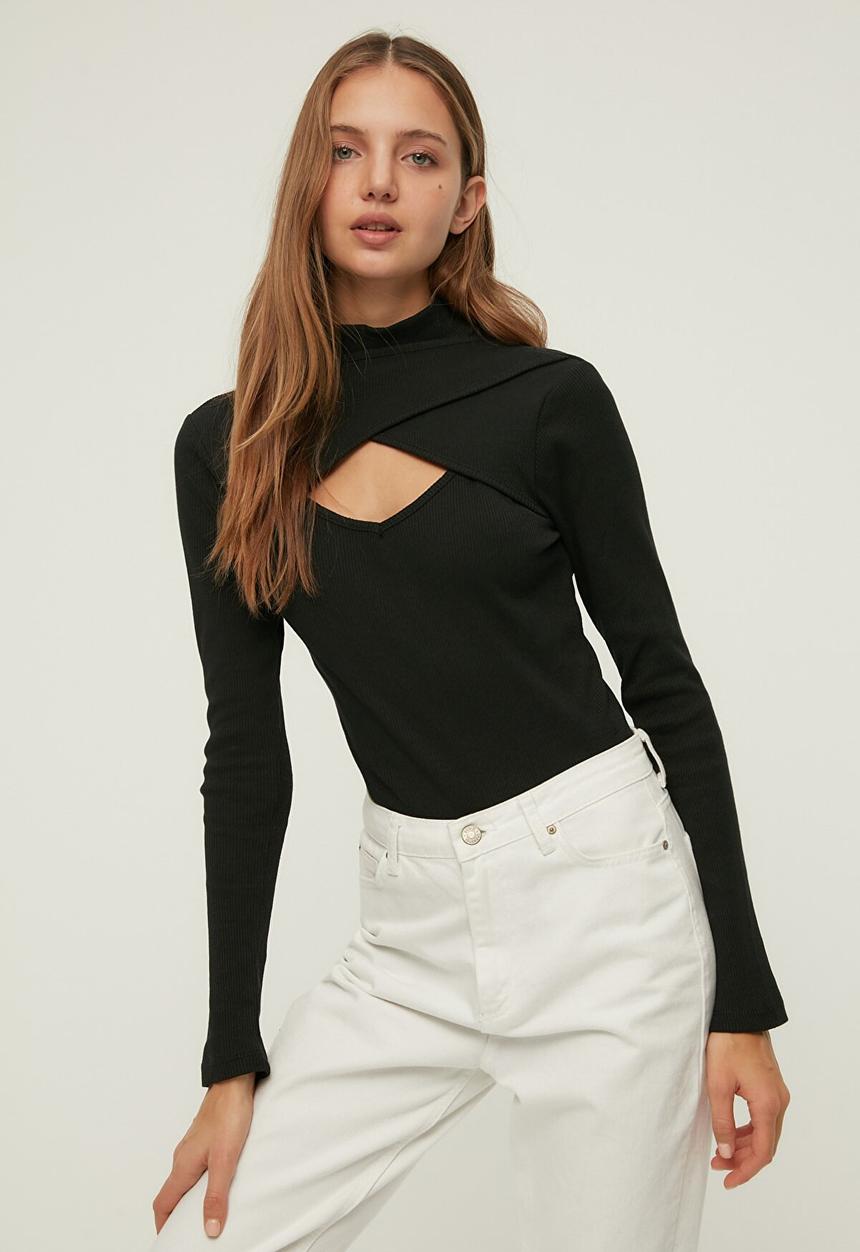 Trendyol - Cut out detailed ribbed stand collar knitted bodysuit - black