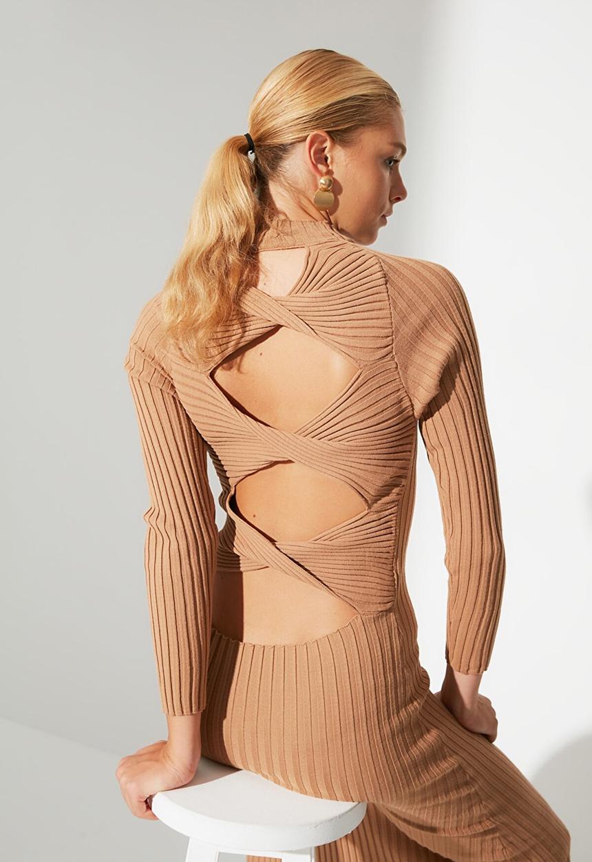 Trendyol - Ribbed low back knitwear dress - camel