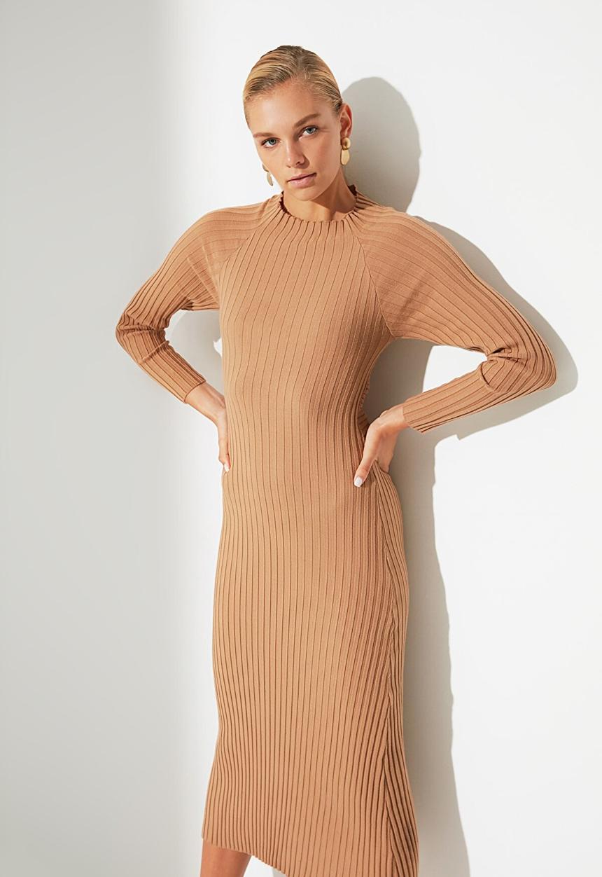 Trendyol - Ribbed low back knitwear dress - camel