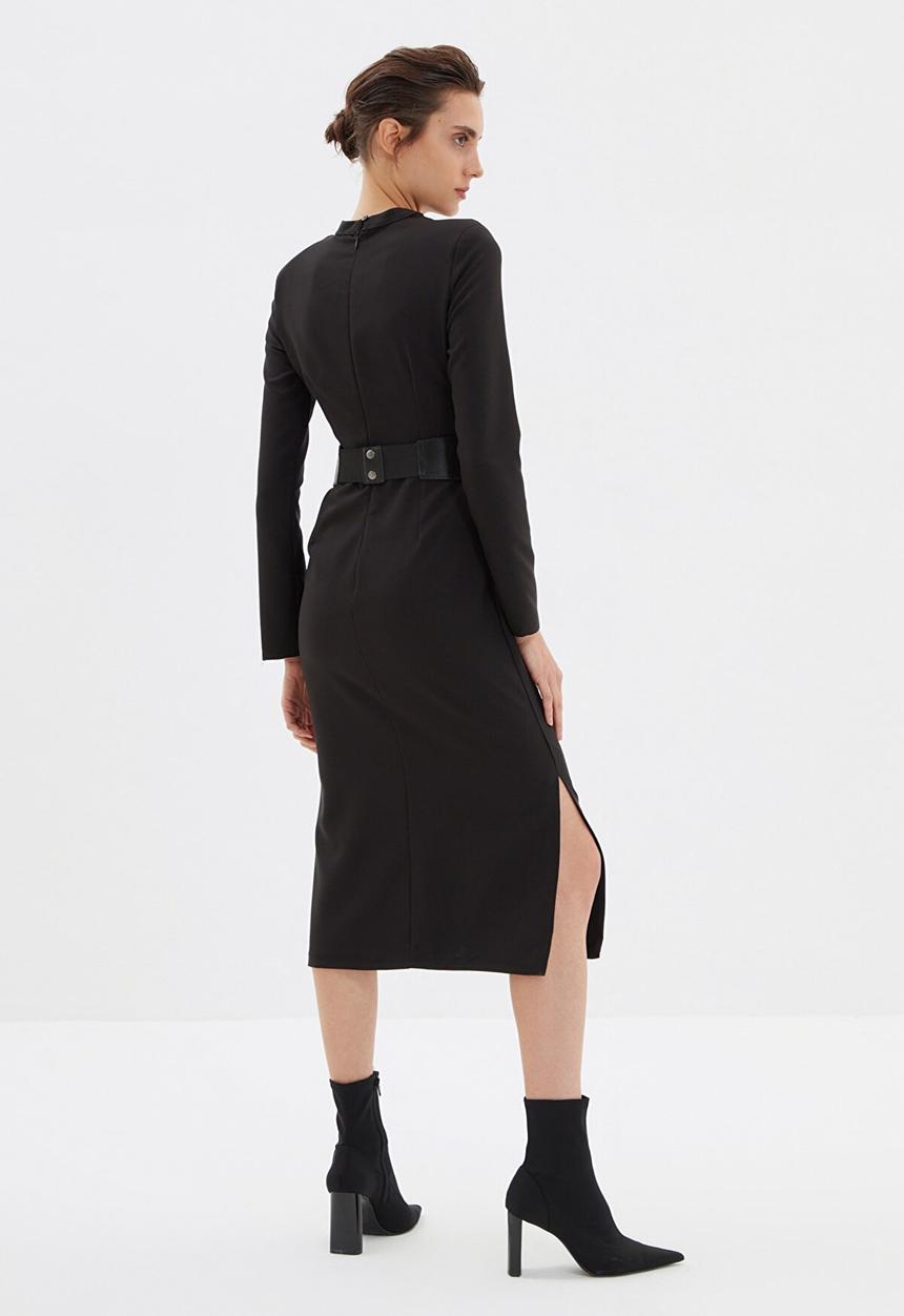 Trendyol - Belted dress - black