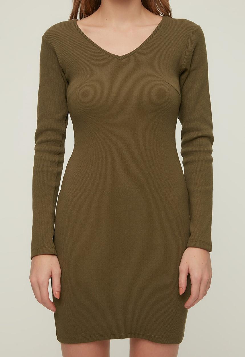Trendyol - Bodycon knitted dress - khaki