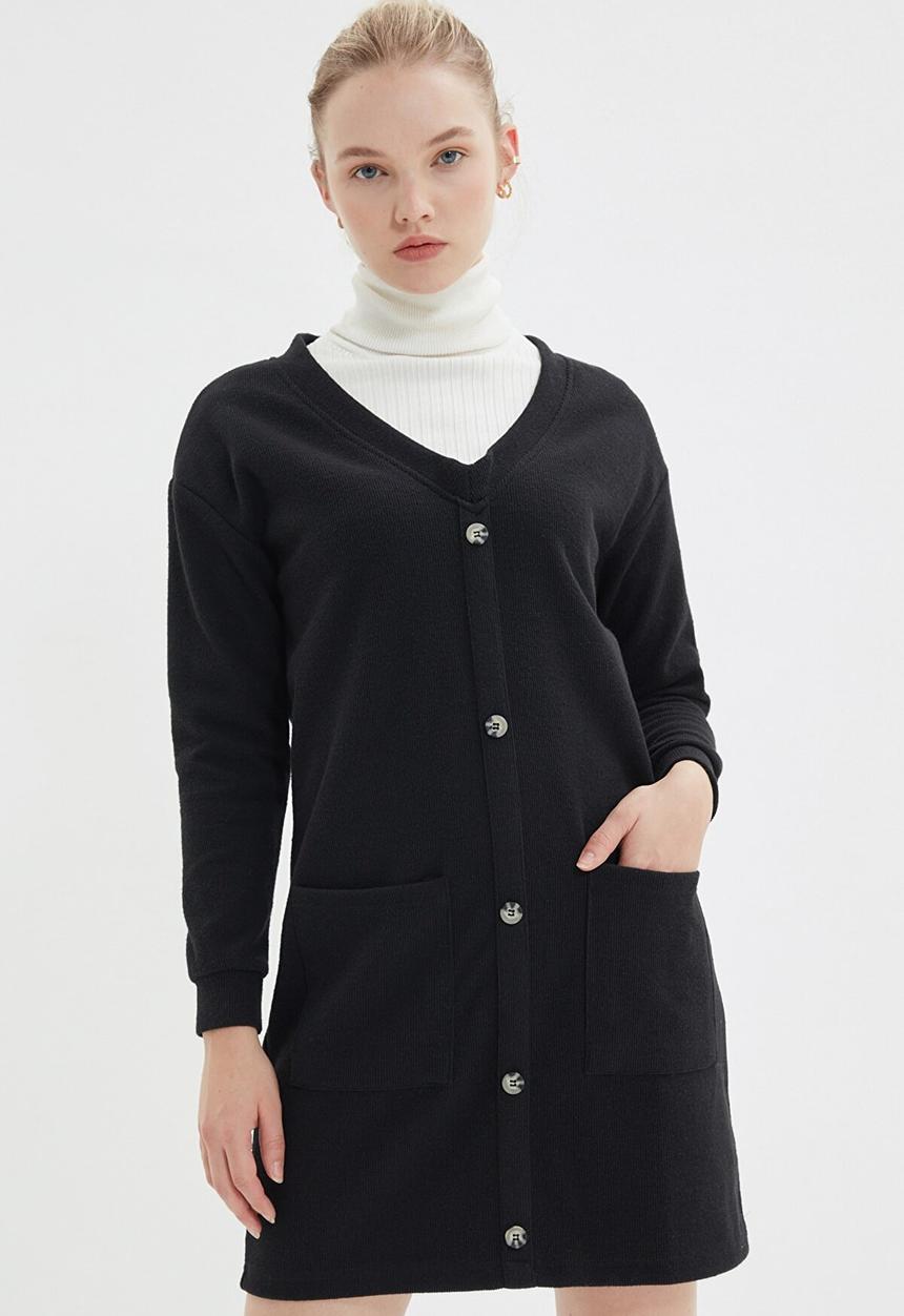 Trendyol - V neck knitted dress - black