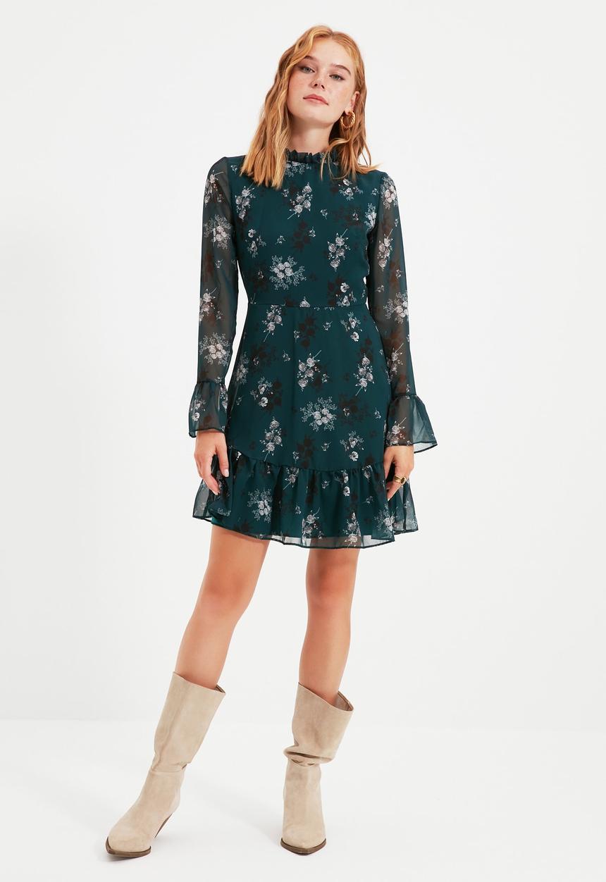 Trendyol - Floral patterned dress - green