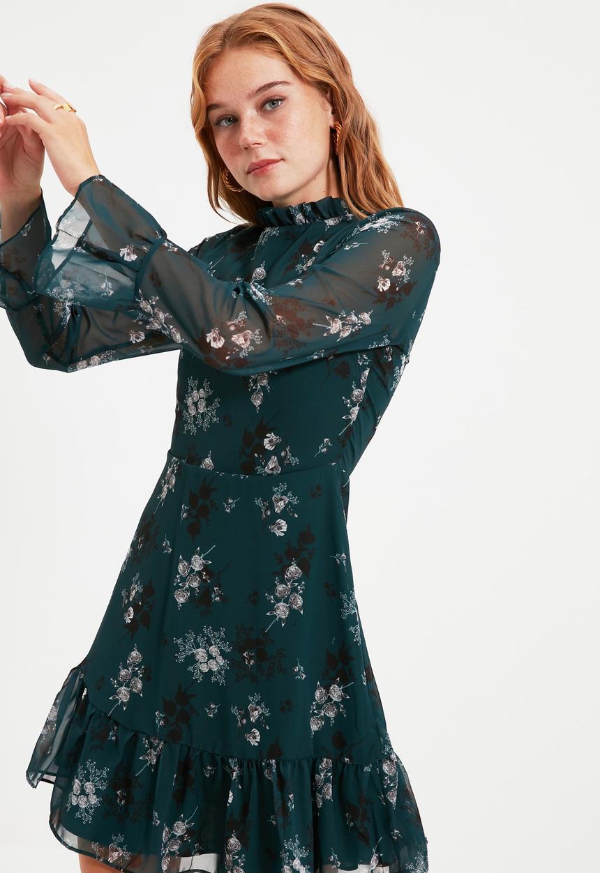 Trendyol - Floral patterned dress - green