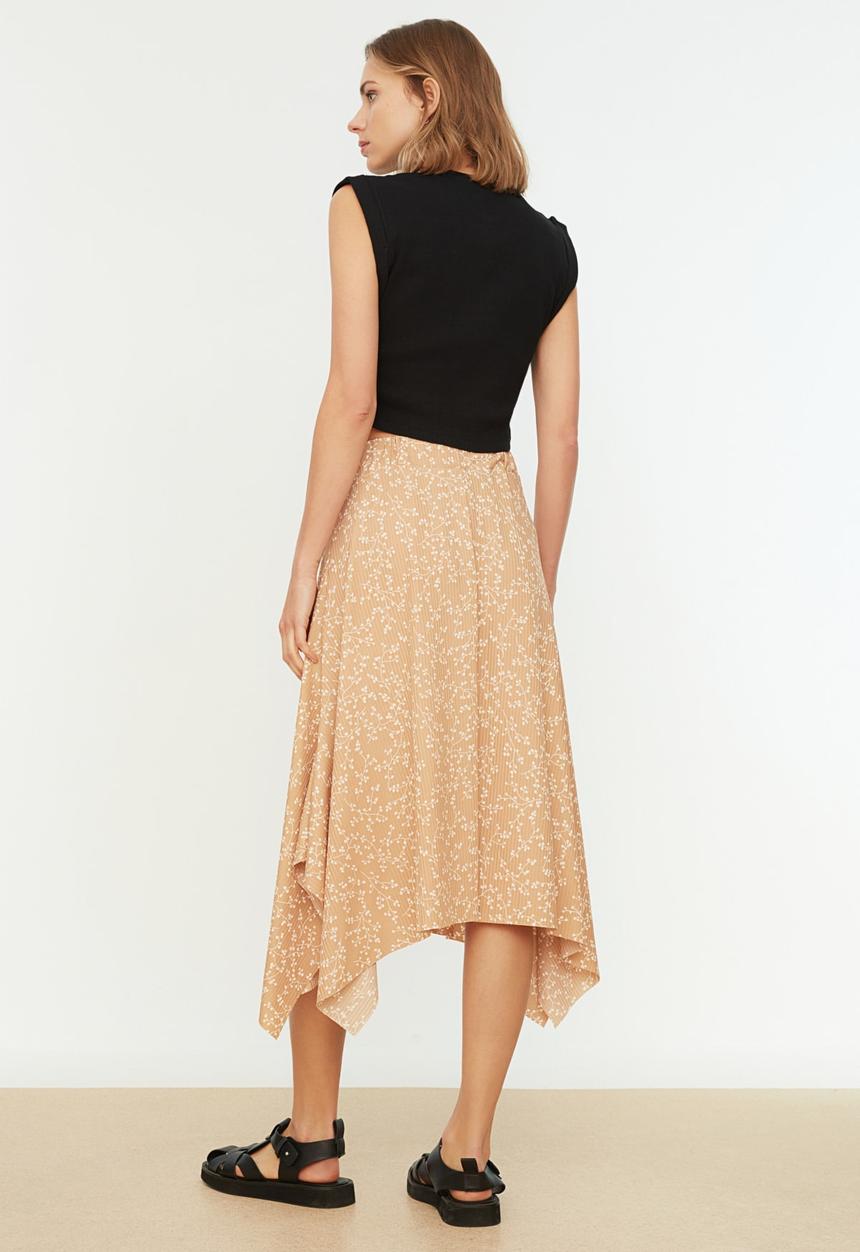 Trendyol - Asymmetrical knitted skirt - camel