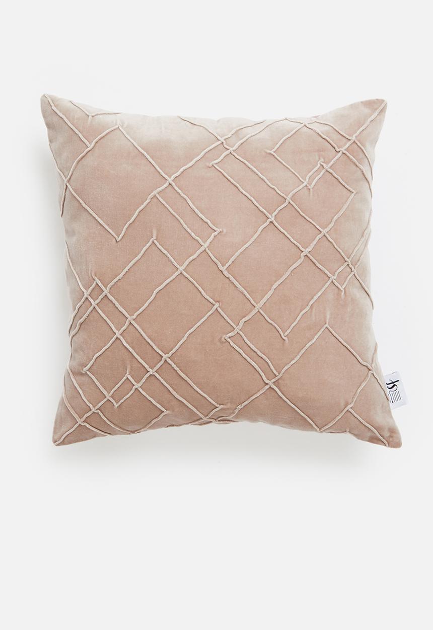 Sixth Floor - Pleated cushion cover  - pink