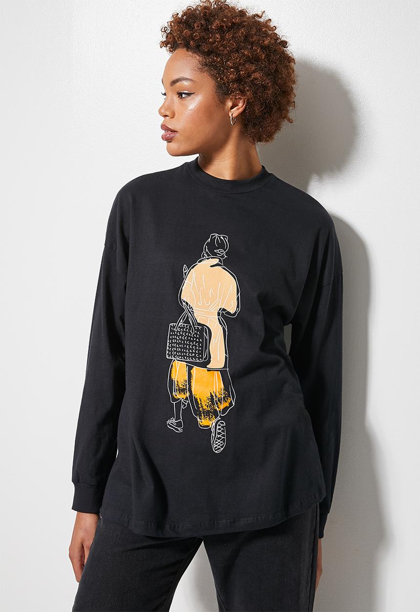Superbalist - Long sleeve graphic tee - walking street style