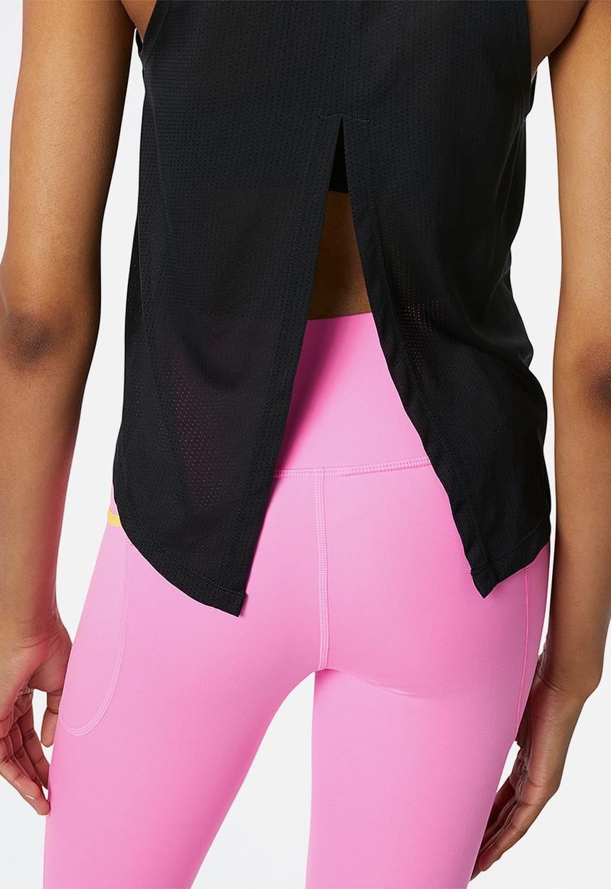 New Balance  - Relentless knit crop tank - black