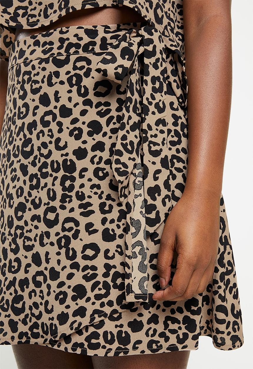 Cotton On - Wrap mini skirt - brown & black