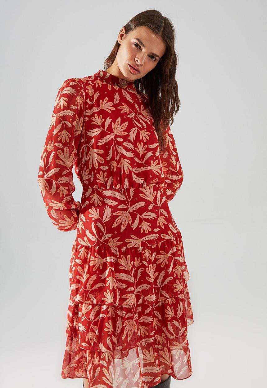 Trendyol - Ruffle dress - brown