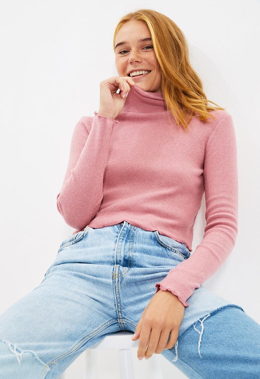 Trendyol - Turtleneck crop knitted knitted blouse  - rose