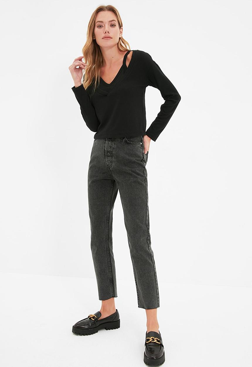 Trendyol - Knitted blouse  - black