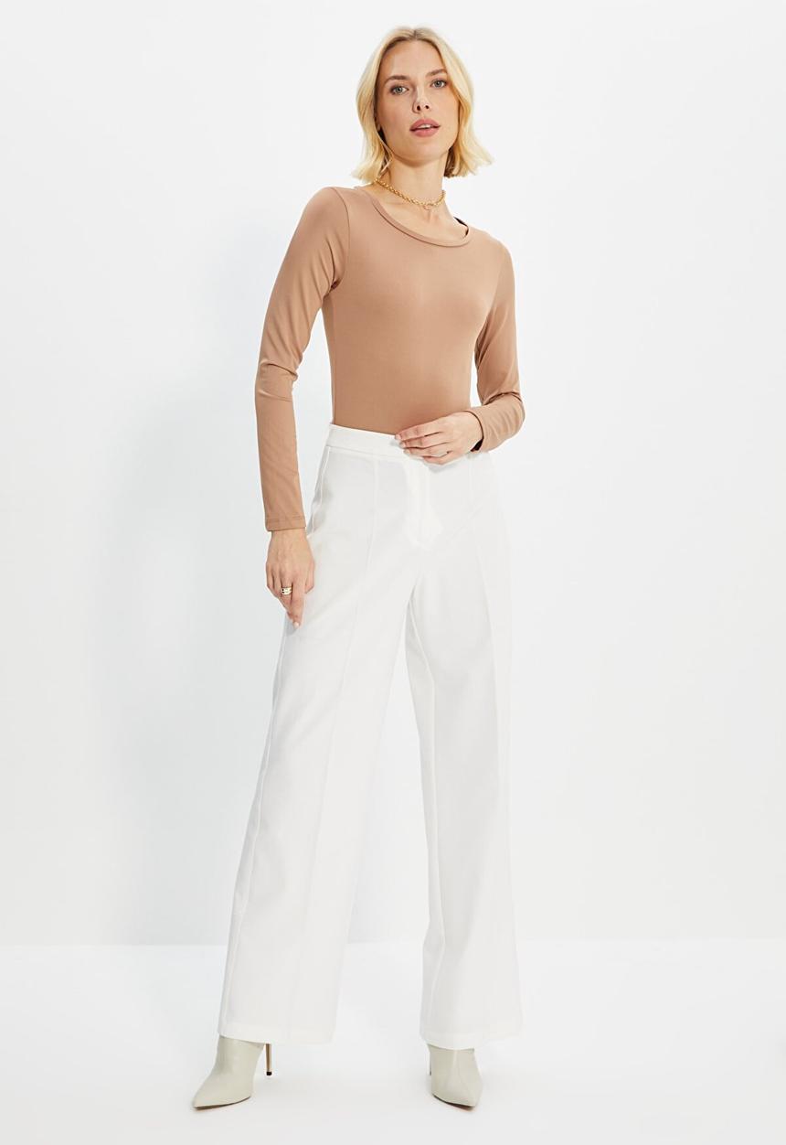 Trendyol - Crew neck snap knitted bodysuit - camel