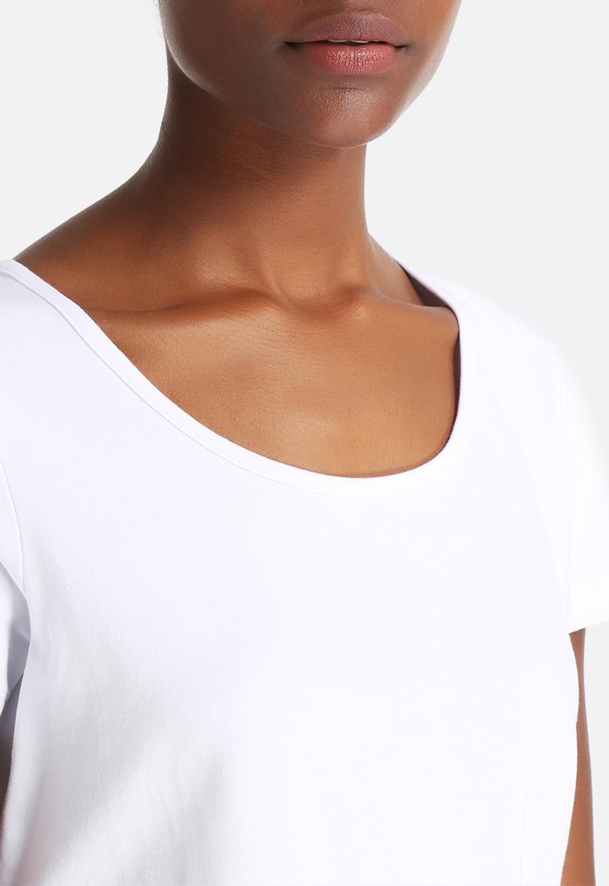 Noisy May - Victory O-Neck Tee
