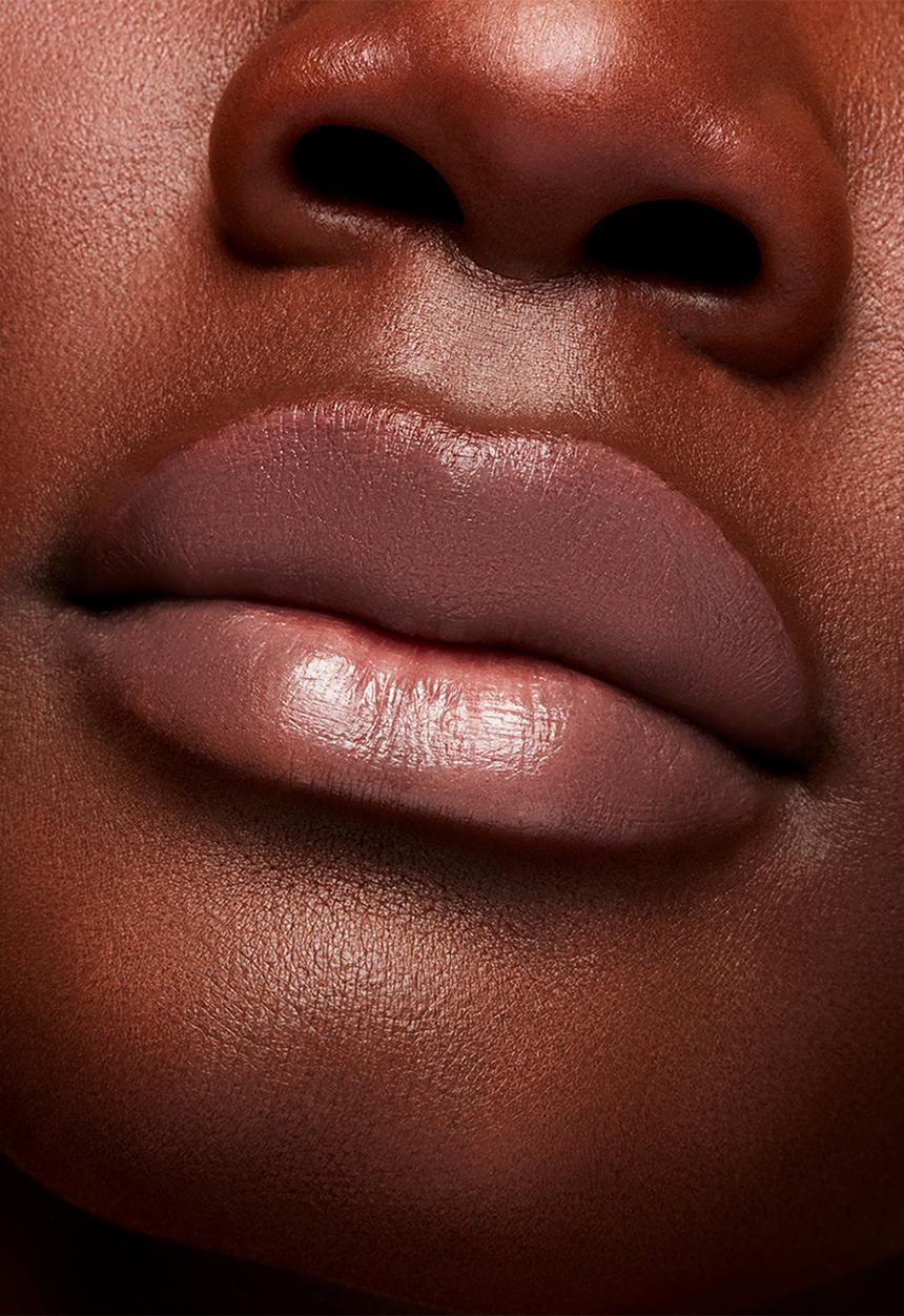 MAC - Wild Cherry Love Me Lipstick - Sakura SZN
