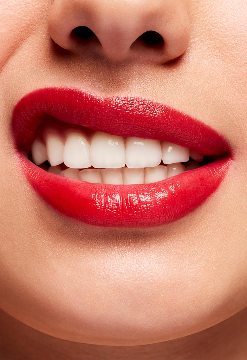 MAC - Wild Cherry Love Me Lipstick - Cherry Cherry