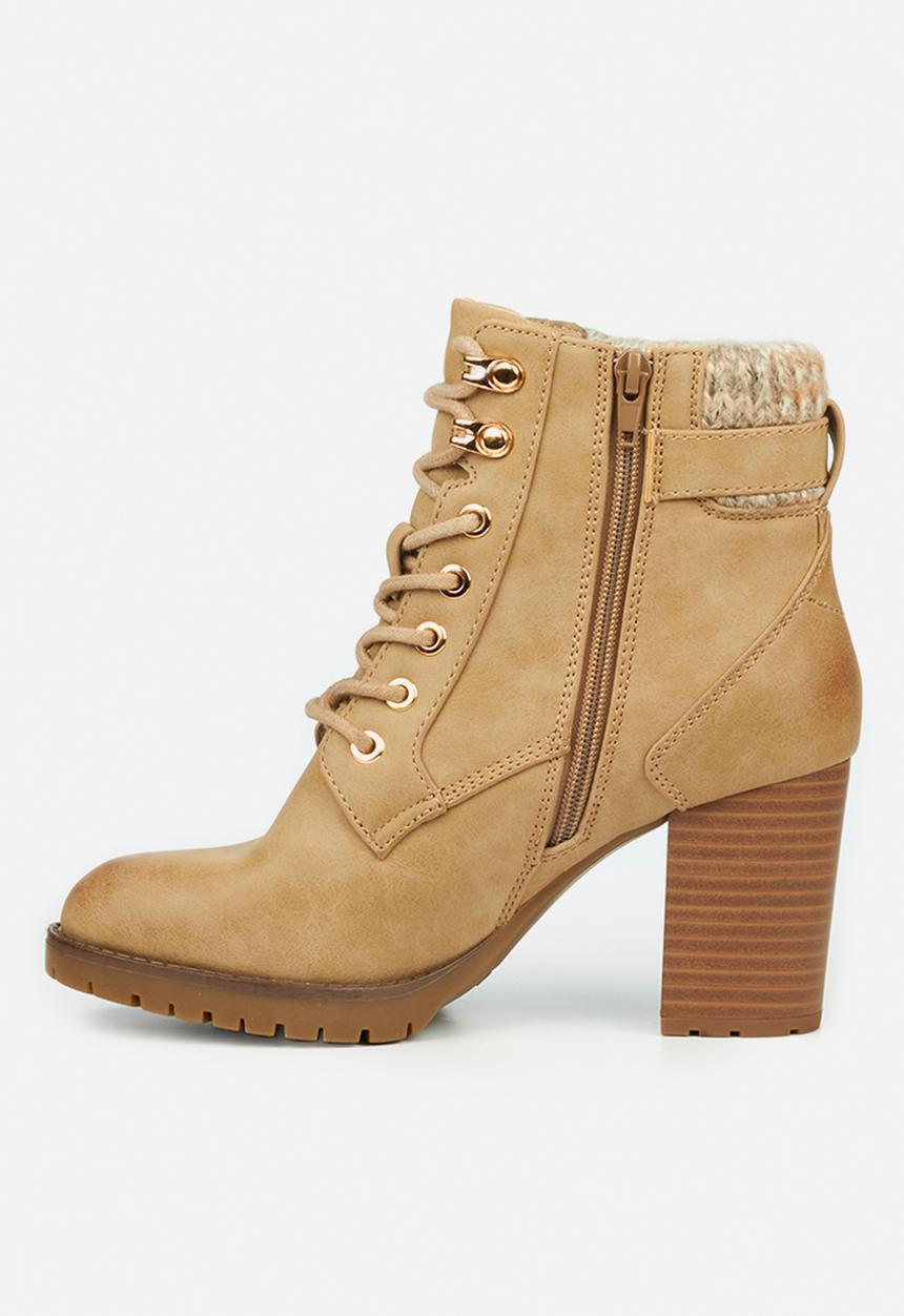Miss Black - Delta1 lace-up ankle boot - neutral