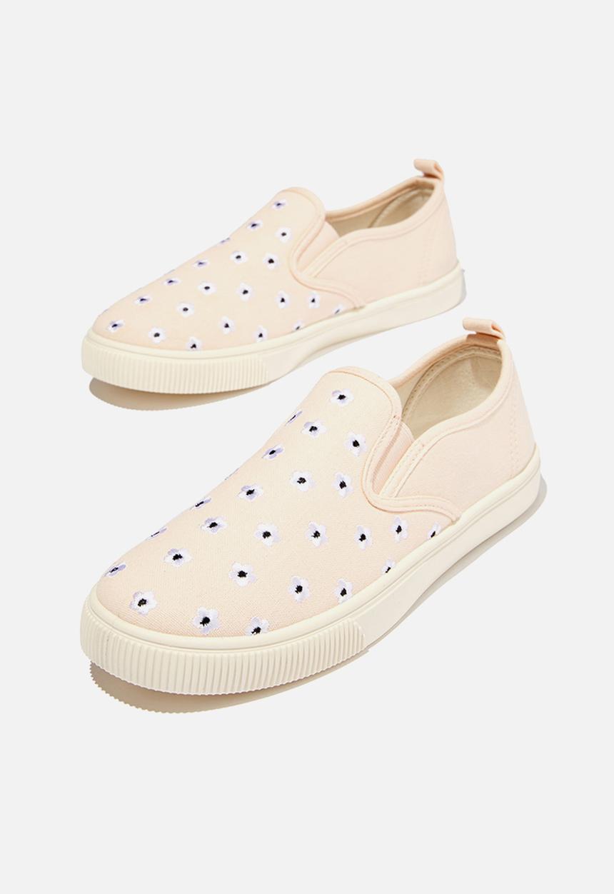 Cotton On - Cara slip on - pink daisy embroidery