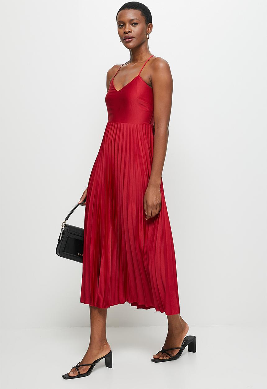 MILLA - Pleated cami midi dress - deep red