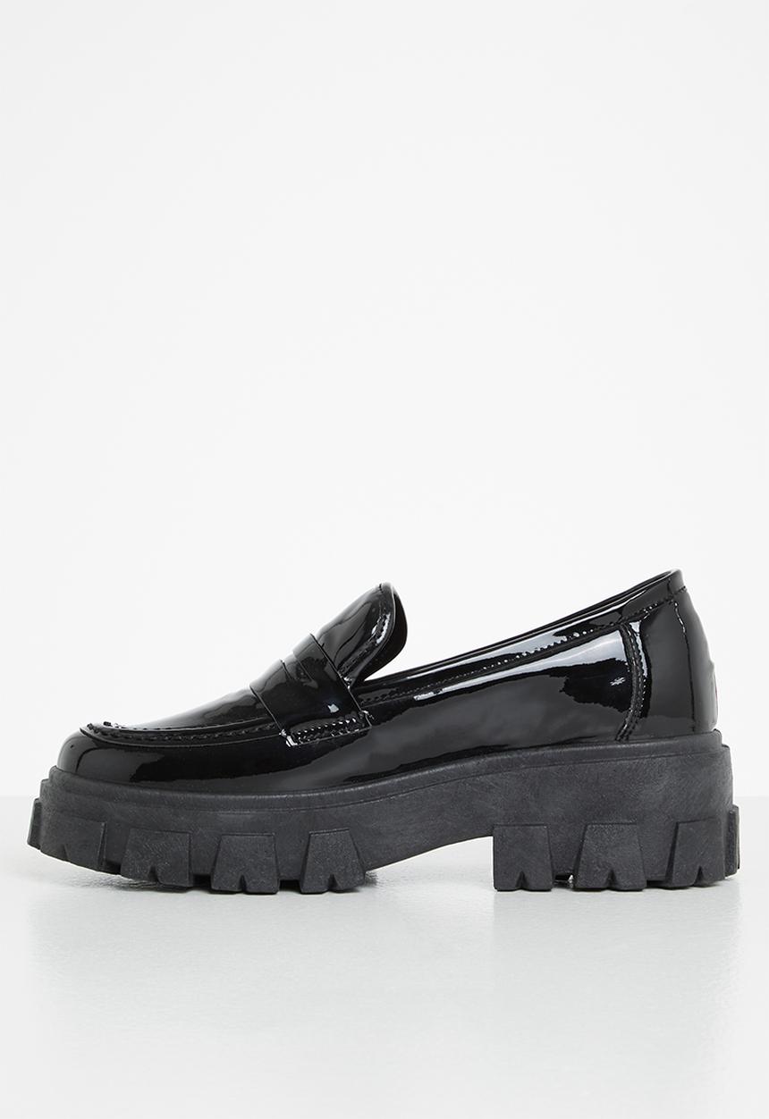 Jada - Chunky patent penny loafer - black