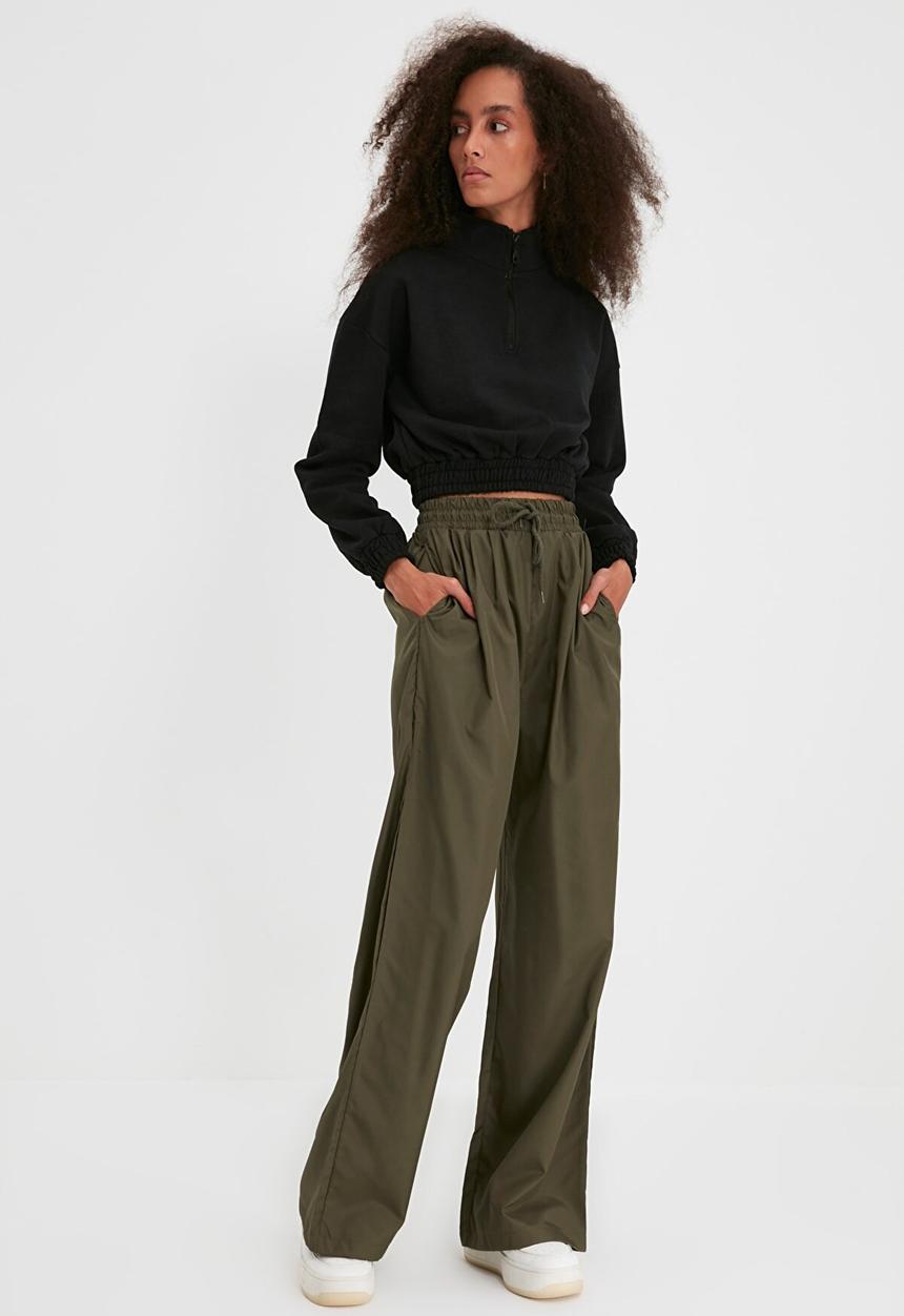 Trendyol - Knitted sweatpants  - khaki