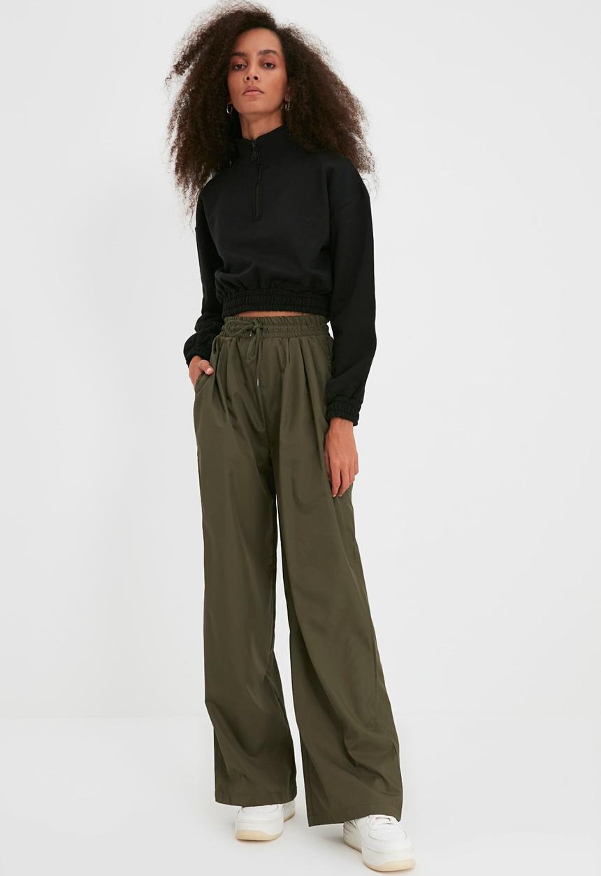 Trendyol - Knitted sweatpants  - khaki