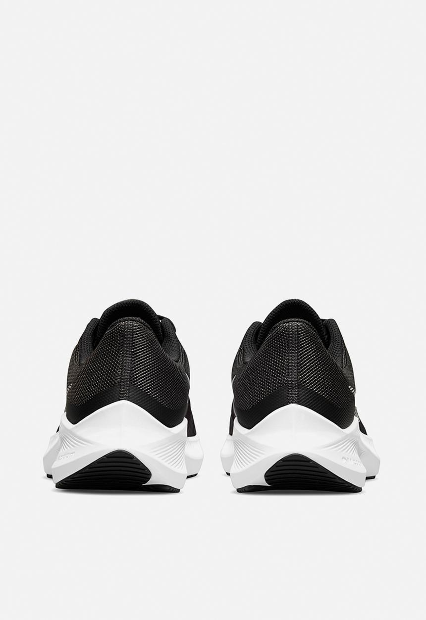 Nike - Nike winflo 8 - black/white-dk smoke grey-lt smoke grey