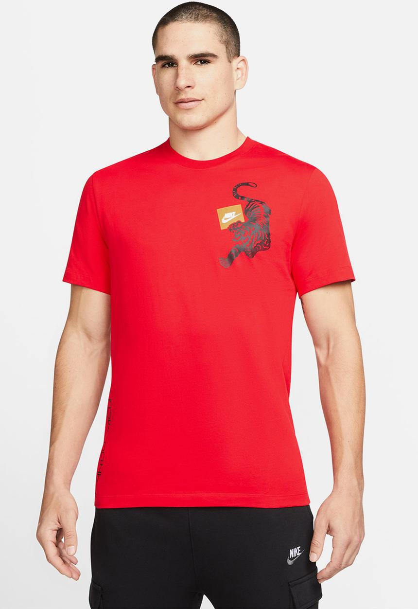 Nike - NSW tiger Graphic 2 JDI Tee- university red