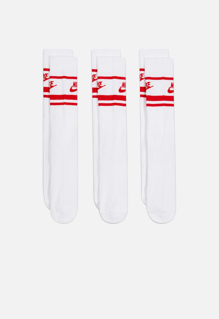 Nike - Nike Sportswear everyday essential socks