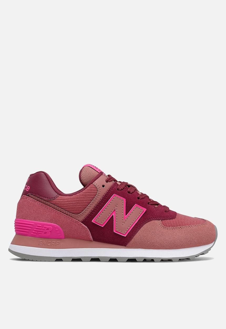 New Balance  - 574 v2 - burgundy