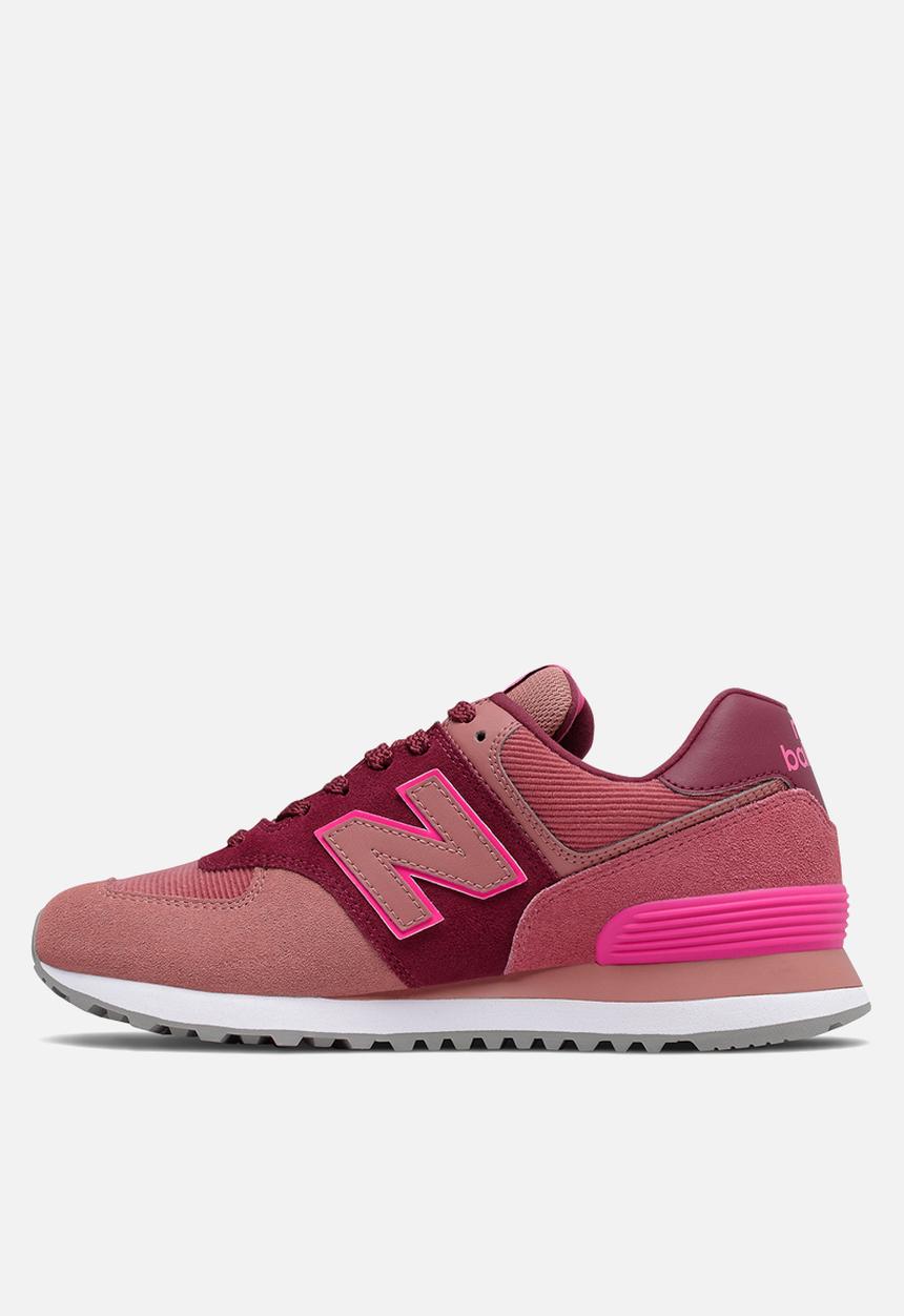 New Balance  - 574 v2 - burgundy