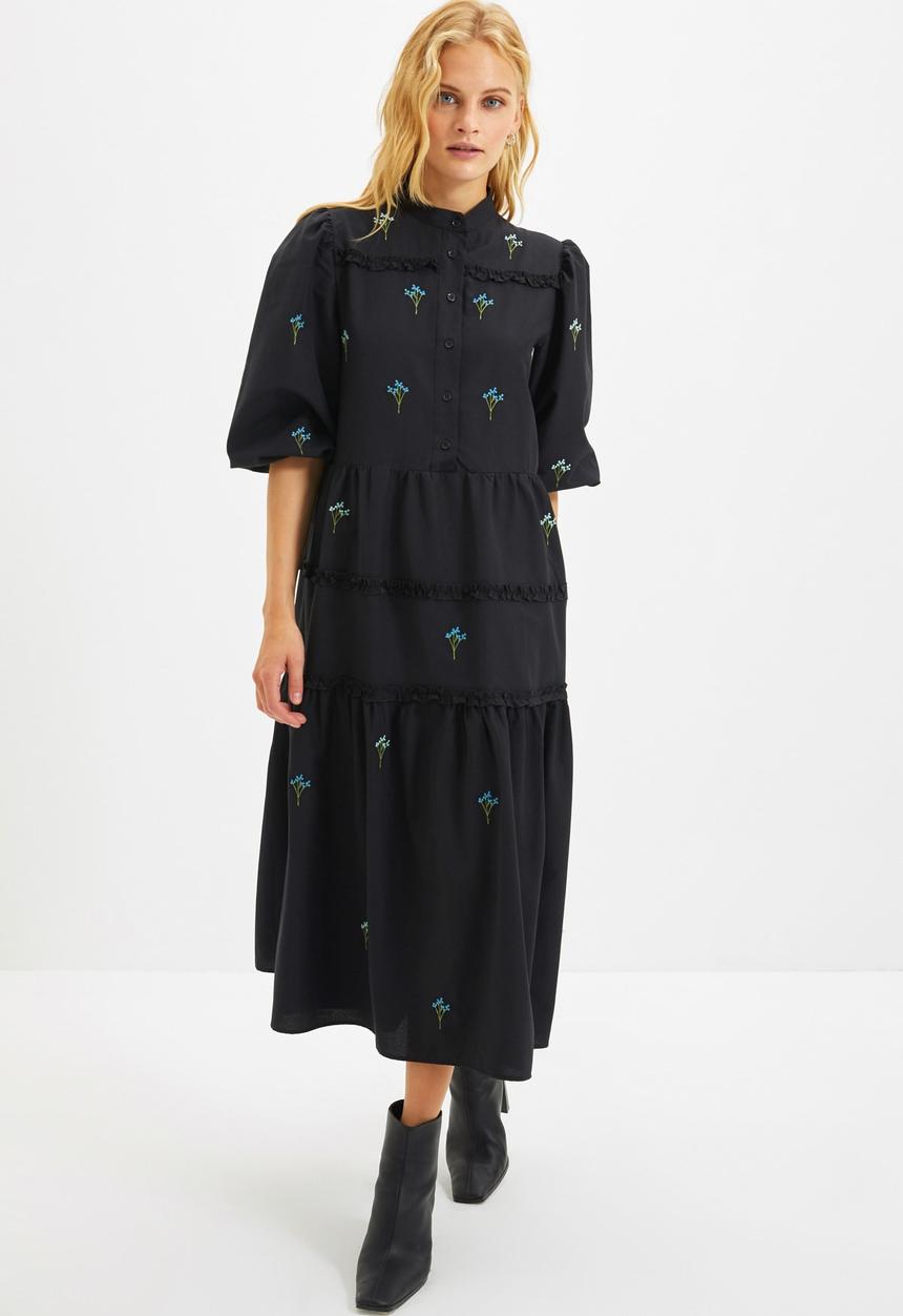 Trendyol - Embroidered ruffle detailed dress - black
