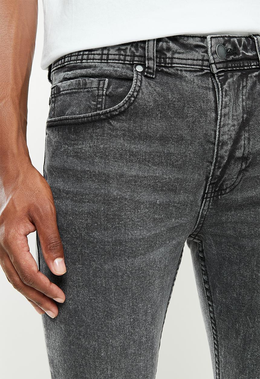 Cotton On - Relaxed tapered jean - grey stone