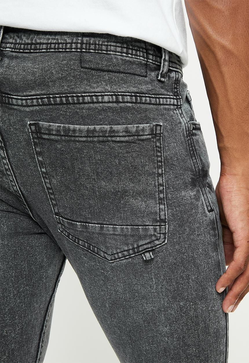 Cotton On - Relaxed tapered jean - grey stone